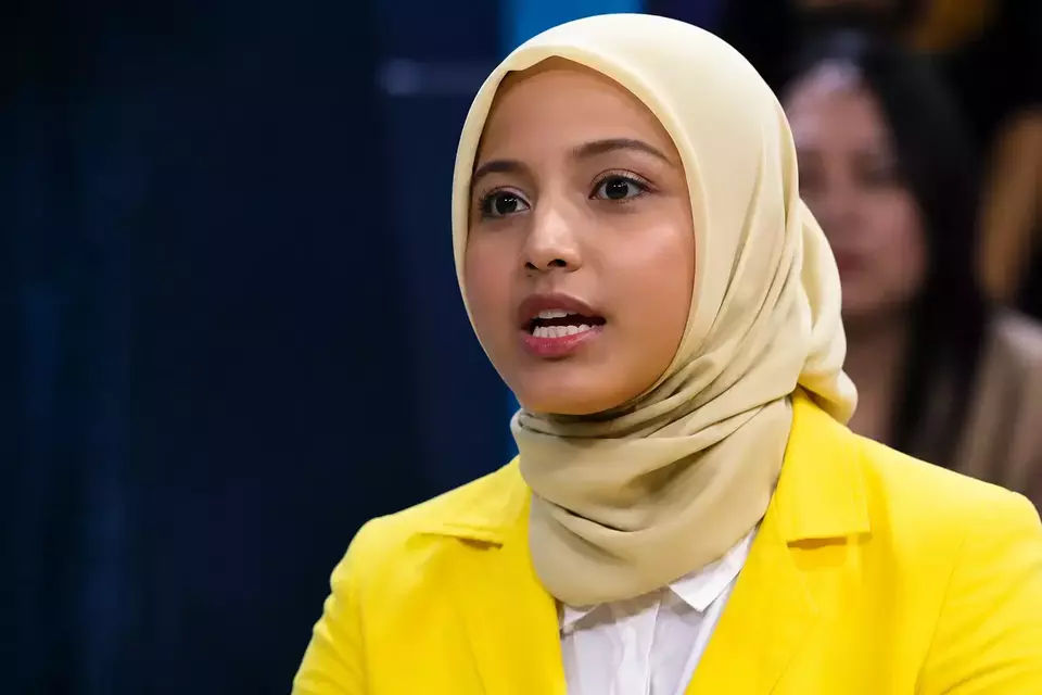 Mahasiswi Kedokteran UI Nekat Gunakan Logika dan Data dalam Debat Televisi